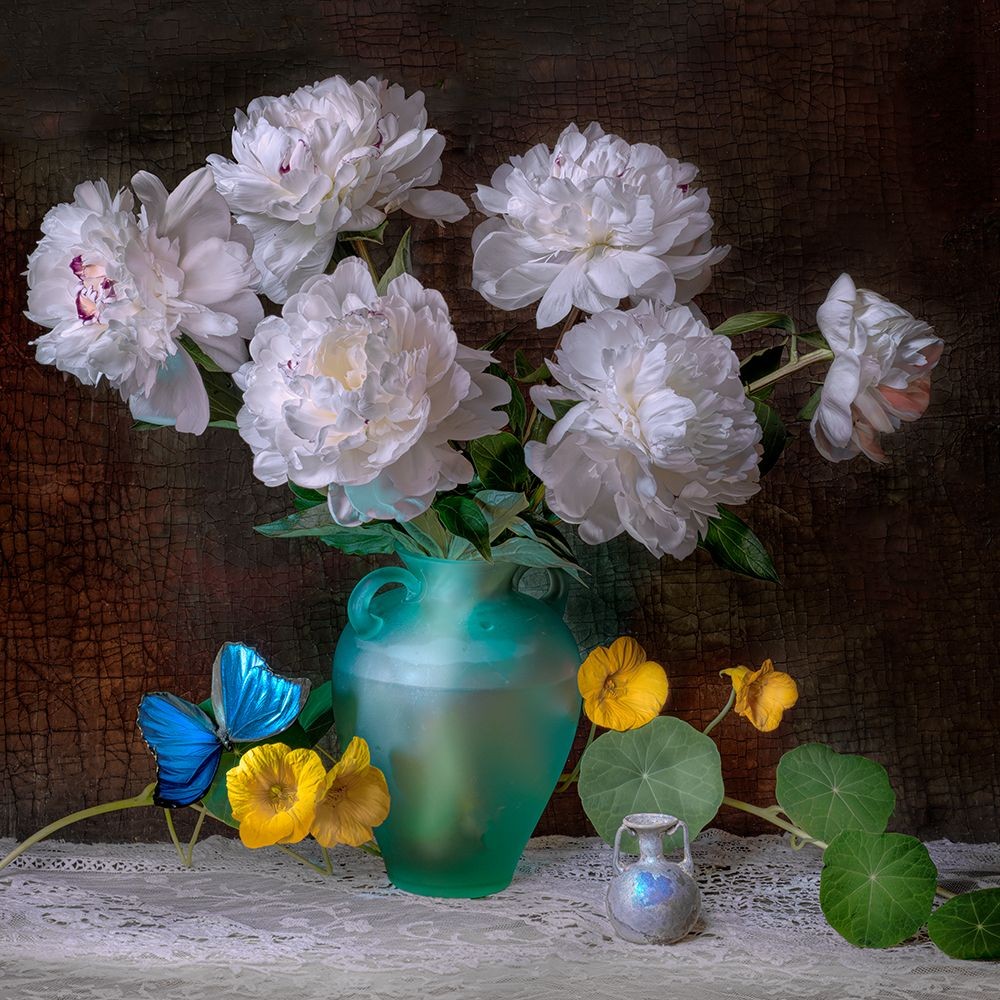 Brigitte Carnochan White Peonies and Roman Glass, 2021