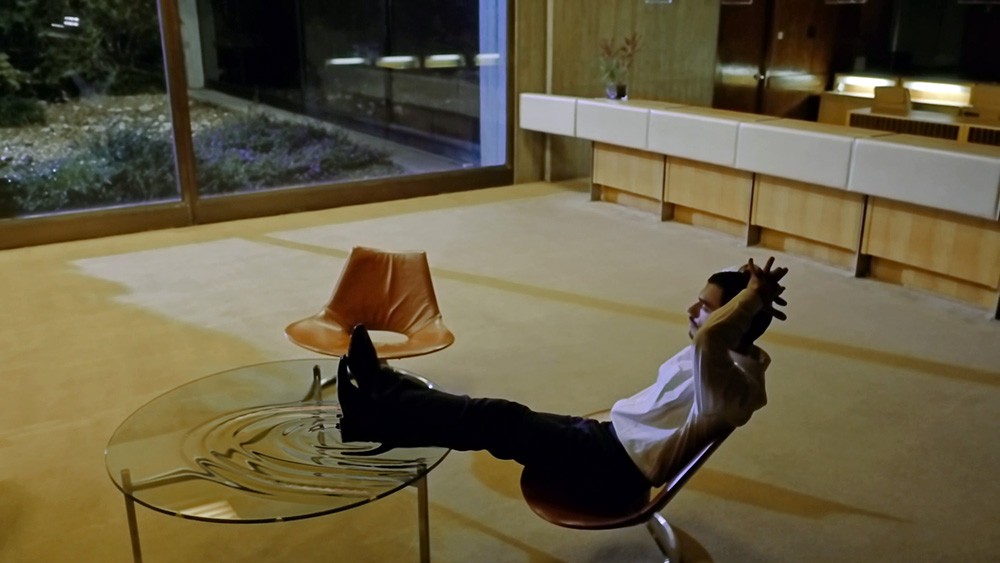 I Gave My Love a Cherry That Had no Stone (2016)